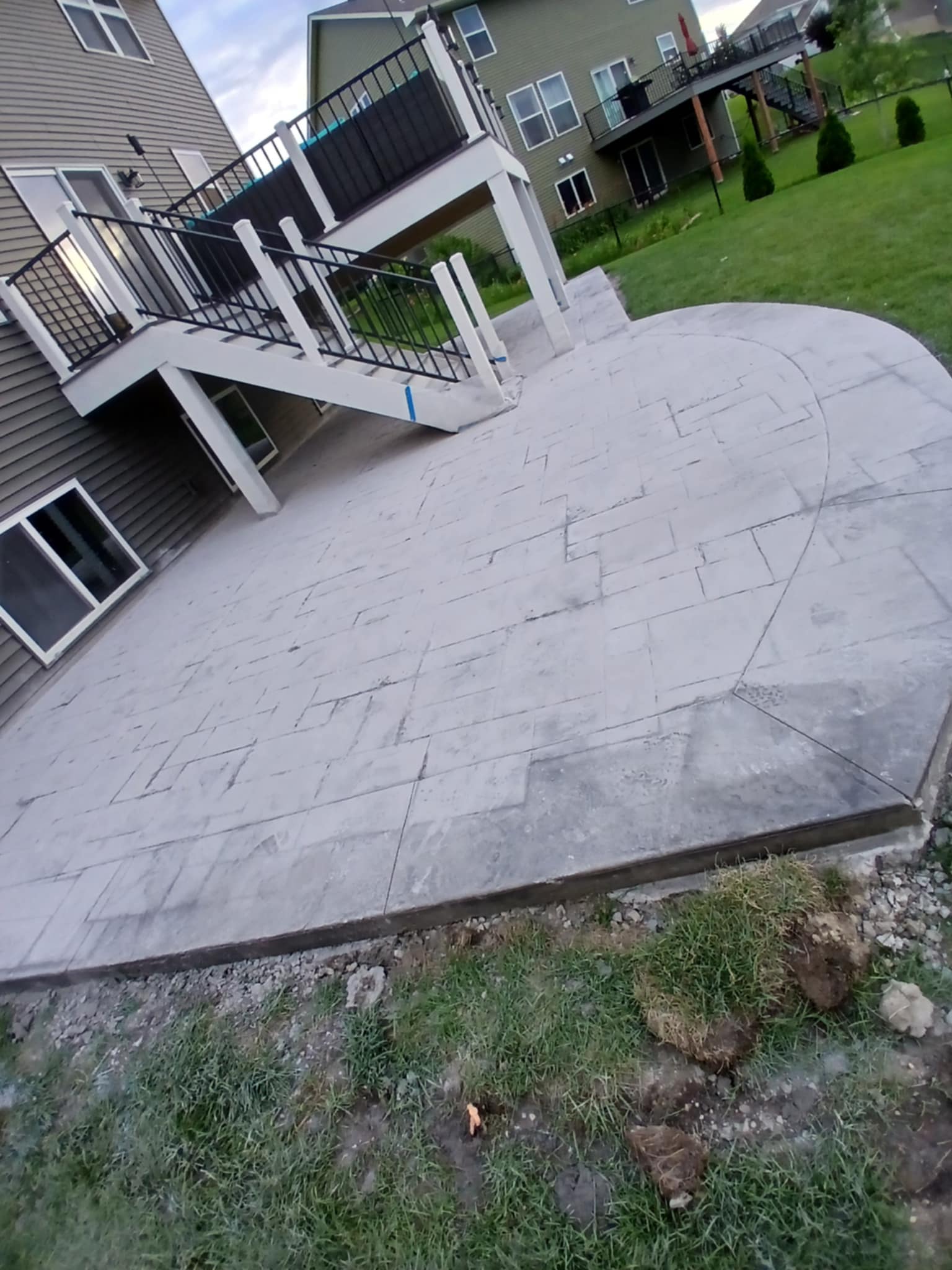 b06f9368-b835-498b-81d8-6cfdfba73d4f