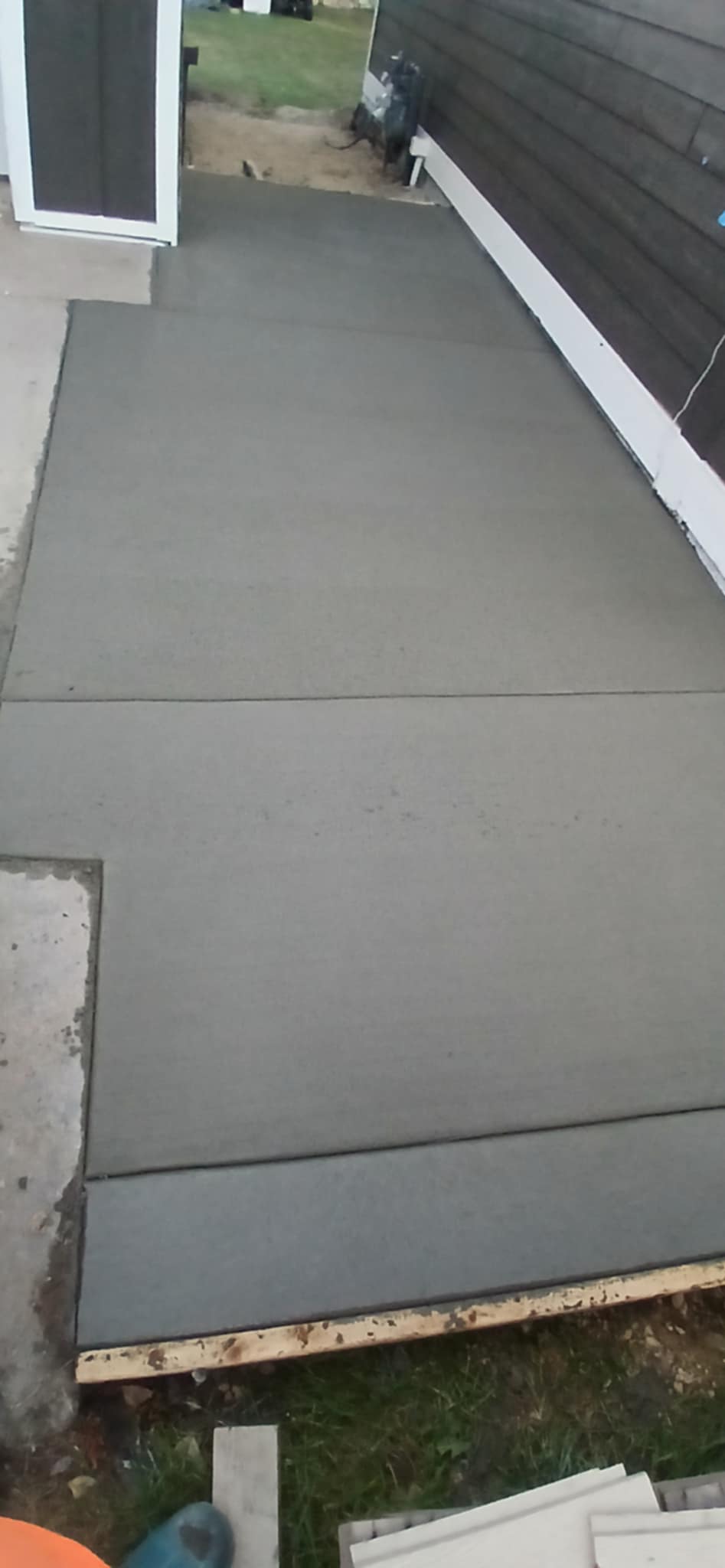 eac1ab75-3678-4dfc-a586-feb456725652